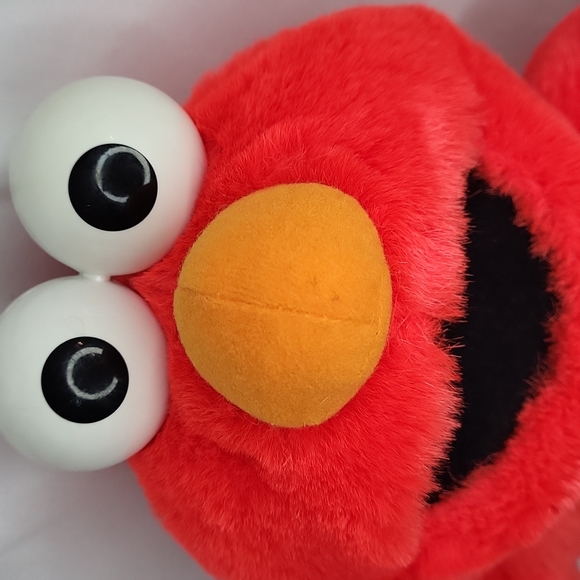 Tickle Me Elmo Tyco 1995 Working! Good cond seaseme street - Picture 5 of 11